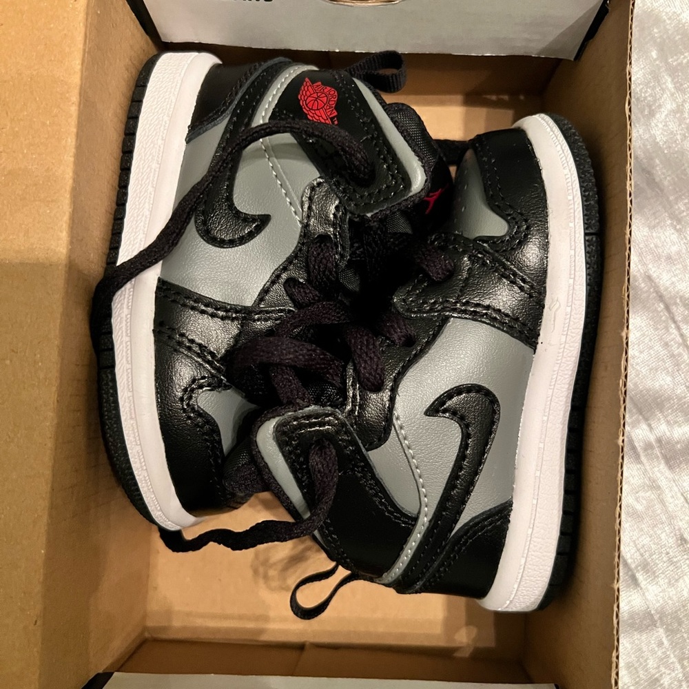 Jordan’s Size 4C